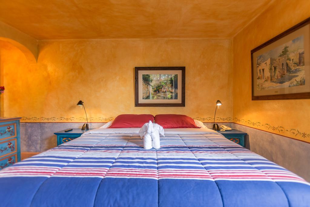 Casa Puesta Del Sol Hotel Сан Мигел де Аленде Екстериор снимка