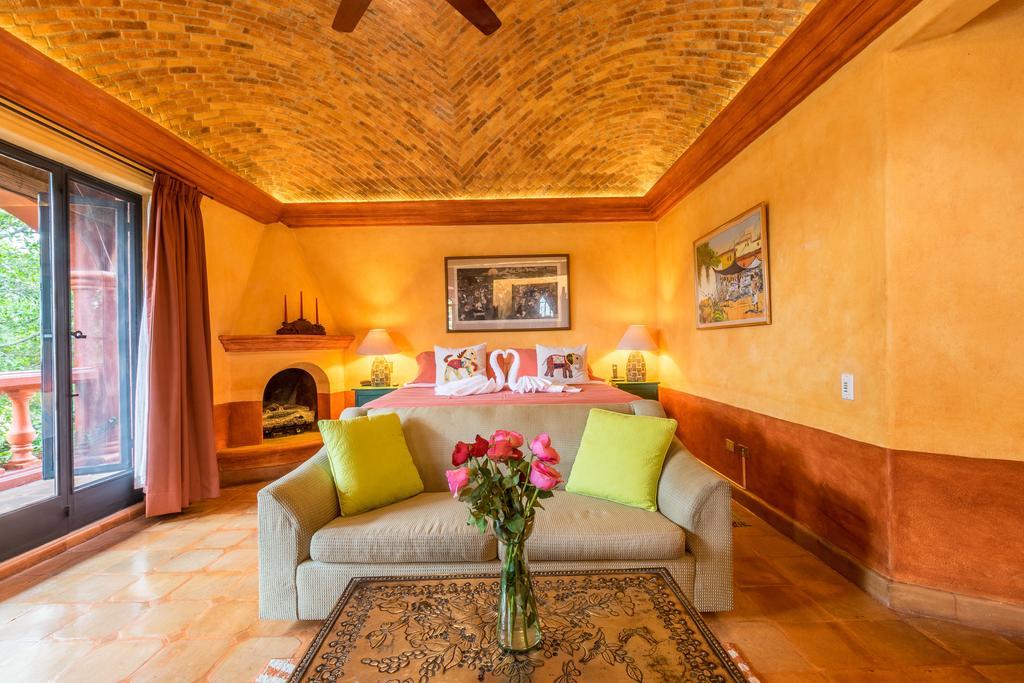 Casa Puesta Del Sol Hotel Сан Мигел де Аленде Екстериор снимка